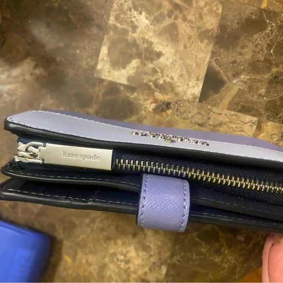 kate spade Two-Tone Lilac and White Madison Saffiano Leather Wallet NWT - Picture 5 of 8